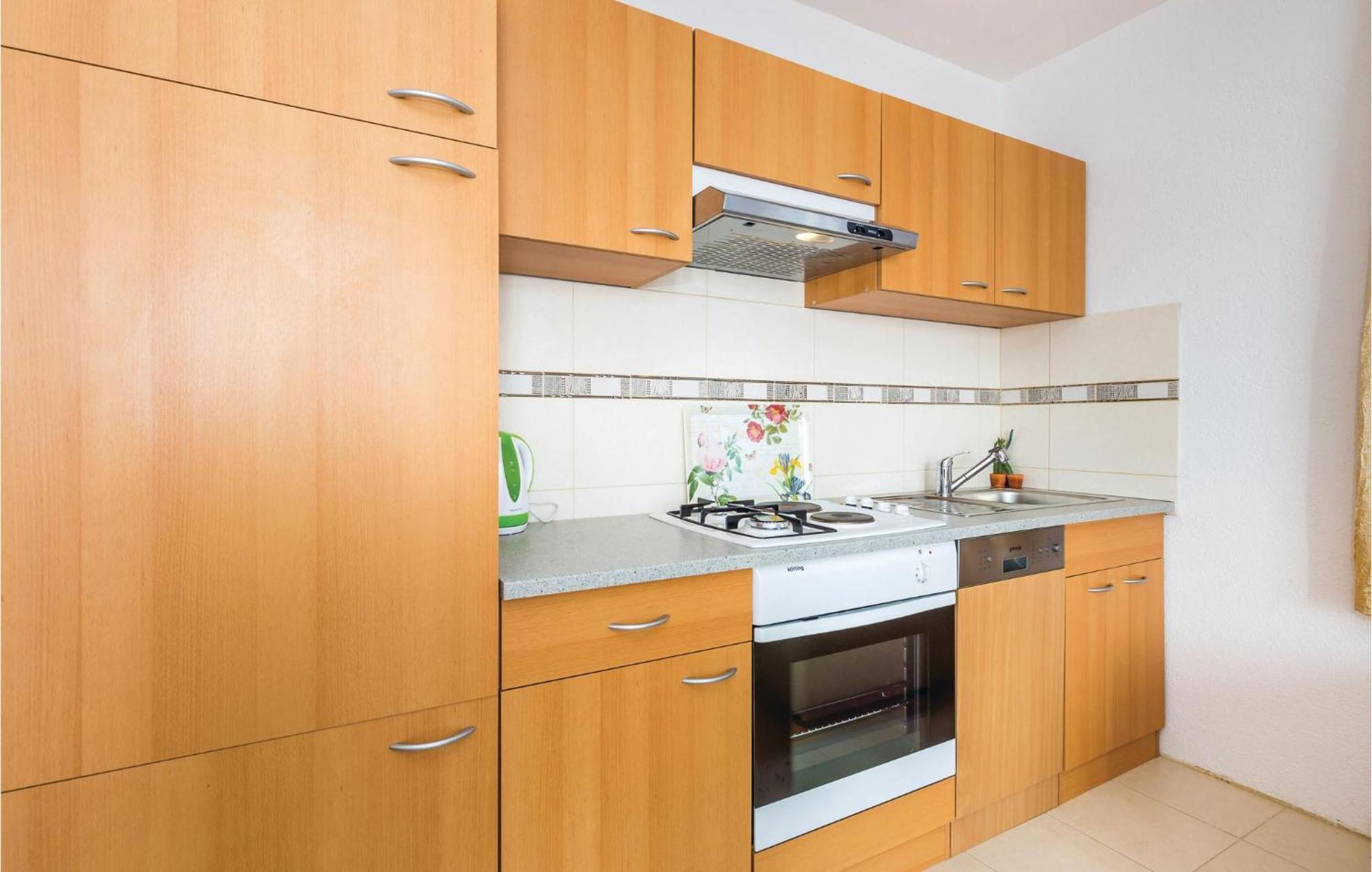 Stunning Apartment In Mošćenička Draga Exterior foto